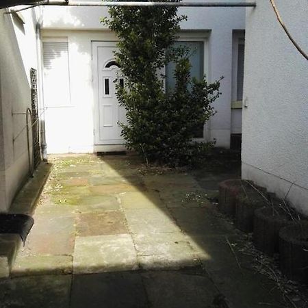 מיינץ Roter Backstein Apartment 2 מראה חיצוני תמונה